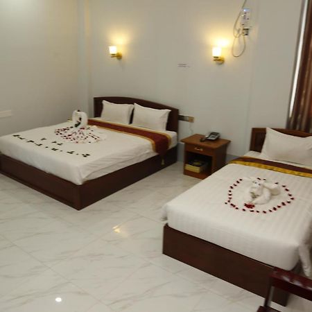 Mandalar May One Hotel Mandalay Esterno foto