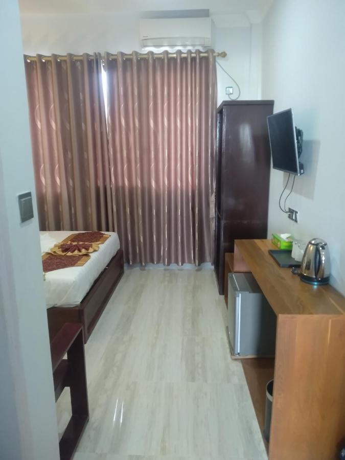 Mandalar May One Hotel Mandalay Esterno foto