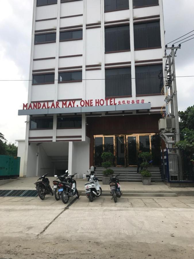 Mandalar May One Hotel Mandalay Esterno foto