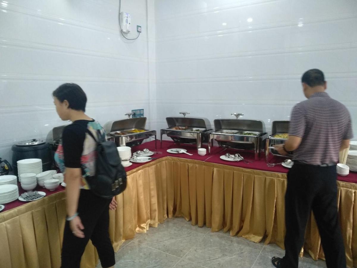 Mandalar May One Hotel Mandalay Esterno foto