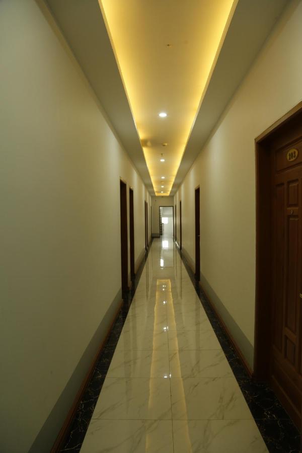 Mandalar May One Hotel Mandalay Esterno foto