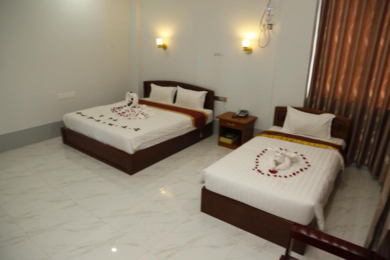 Mandalar May One Hotel Mandalay Esterno foto